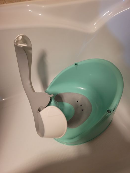 Scaun baita cu ventuze