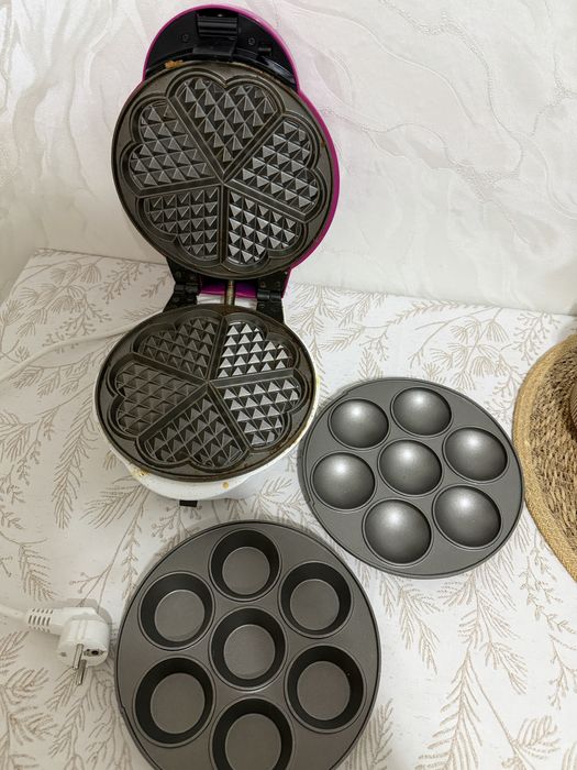 Вафельница 2 насадки