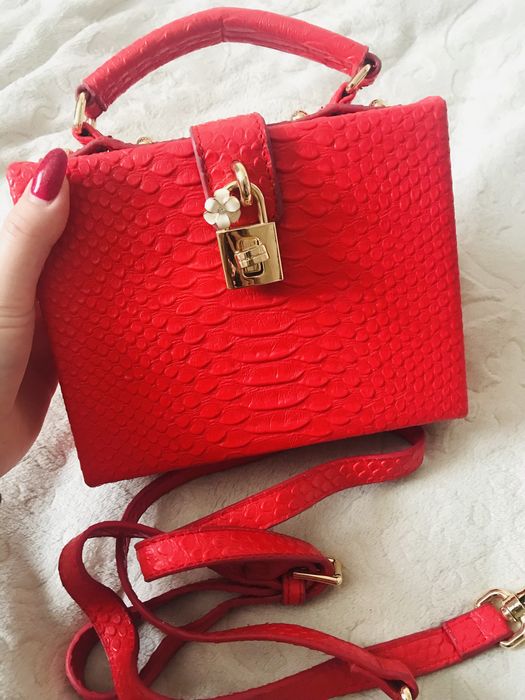 Продам красивую сумку