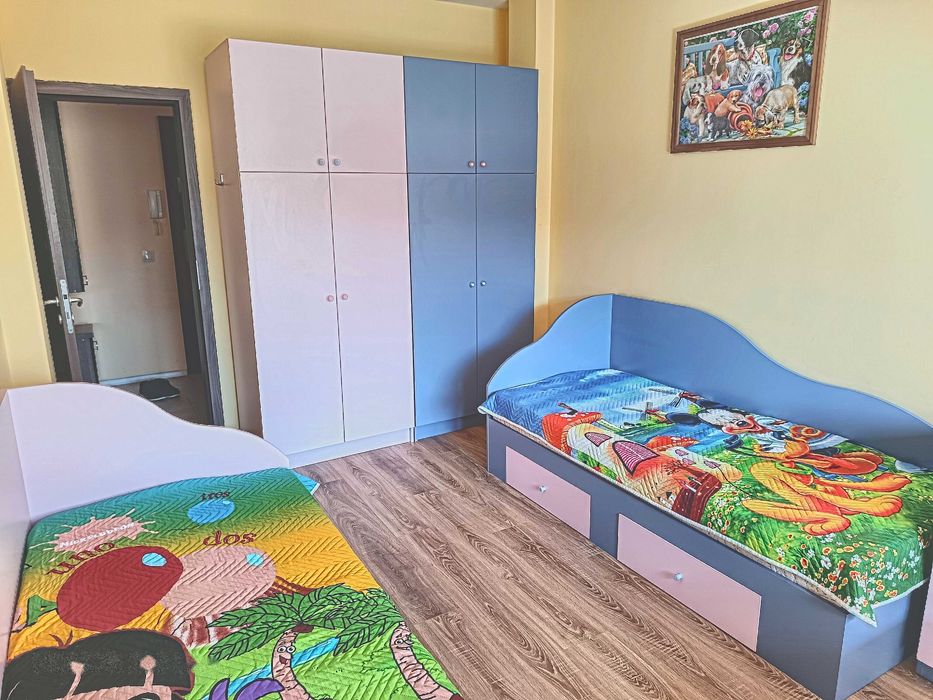 Дава се под наем Тристаен апартамент в Варна, Трошево - 100 кв.м за 850 € - Снимка #4