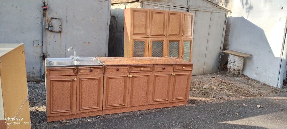 Продаётся кухни мебил