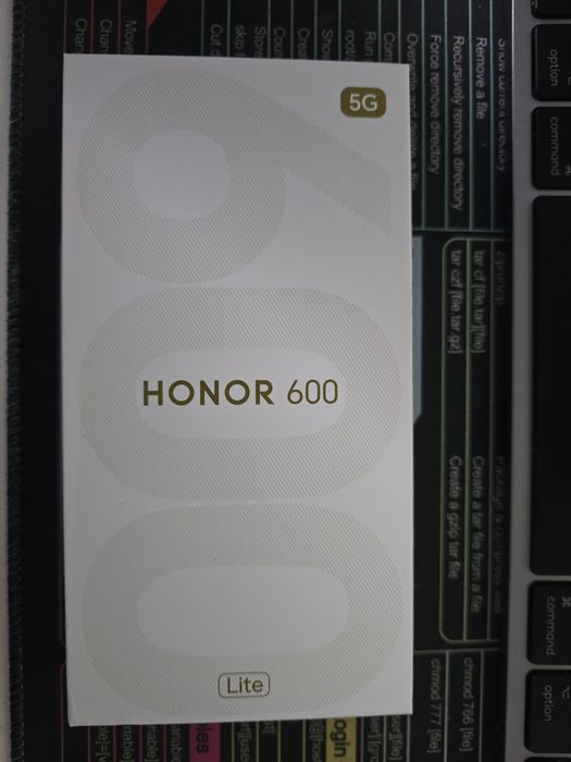 Honor 600 Lite 256 stocare 8 Gb RAM sigilat