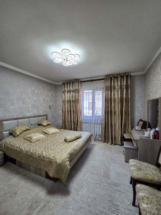 Продается дом с ремонтом на Файзобаде 4-комнаты, заезд для двух авто!