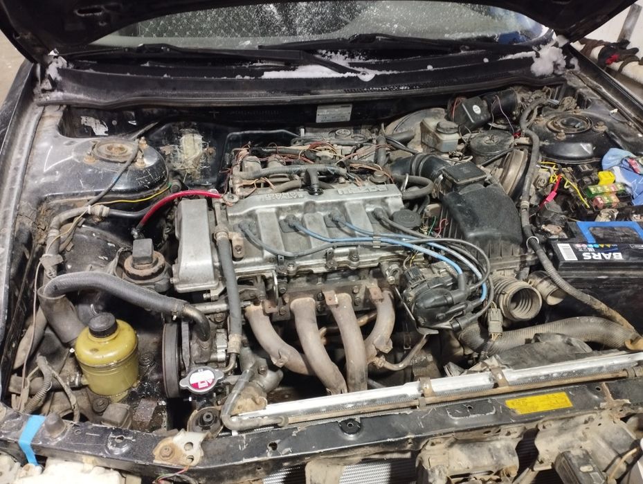 Продам Мазда кронус 1993 г.в объем 2.0 аккп