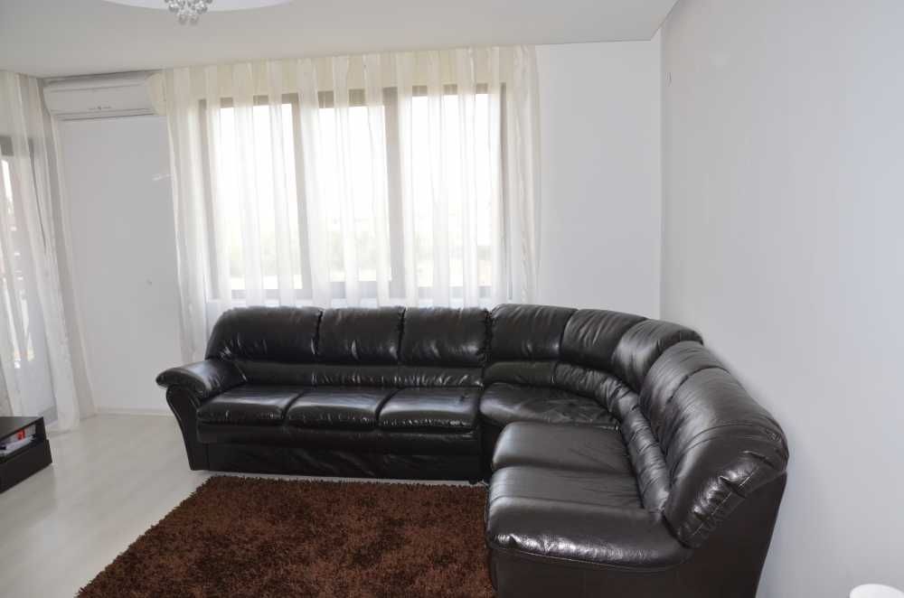 Двустаен апартамент в Бояна