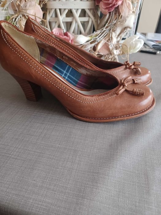 Обувки Clarks, рр 39