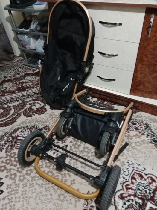 Детская коляска продается