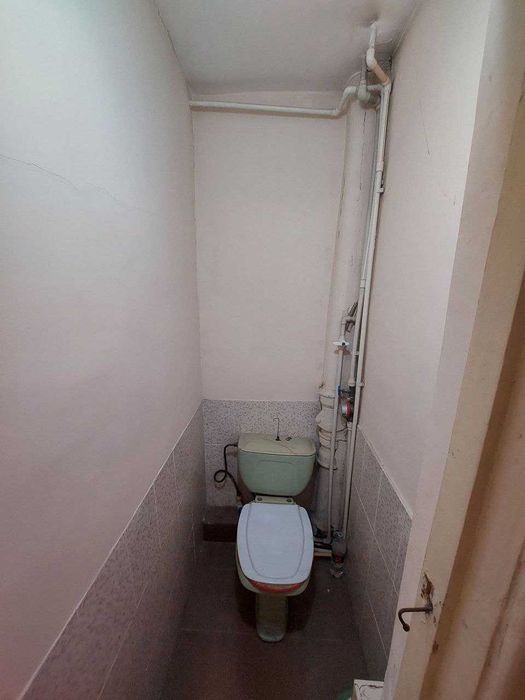 Продаю квартиру Яшнабадский р-он Панельный почта. 1в2х ком 1-этаж 42м2