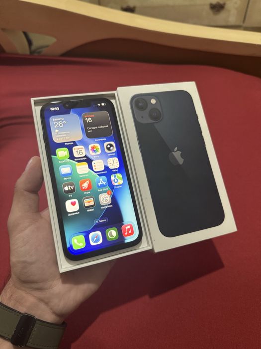 Продам телефон Айфон 13 128Gb