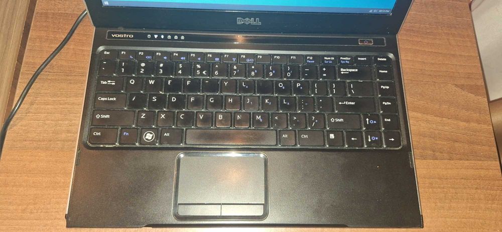 Laptop Dell Vostro V13 functional + incarcator original