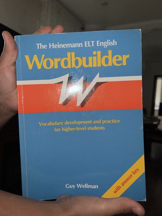 Книга Wordbuilder