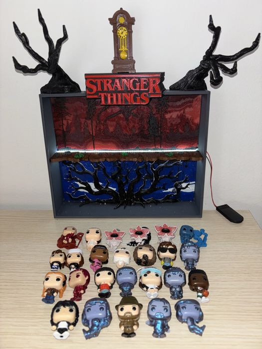 Фигурки Kinder Joy Stranger Things, Will, Еди, Майк, цялата колекция