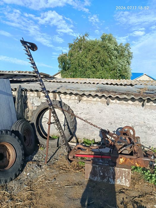 Продам трактор Т25
