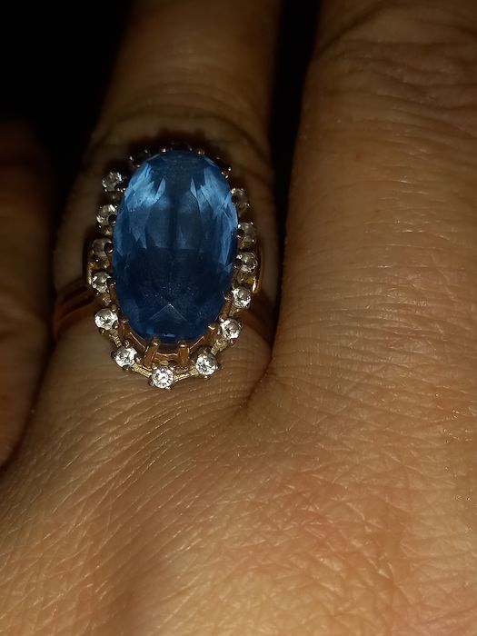 Золотой перстень АКВАМАРИН  размер 18-19