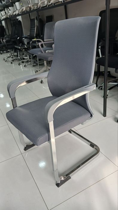 Kreslo office va uy uchun