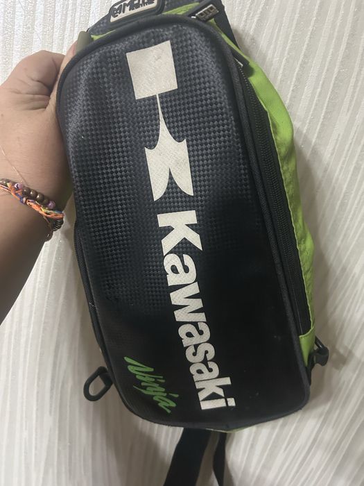 Продам сумку   Через плечо kawasaki