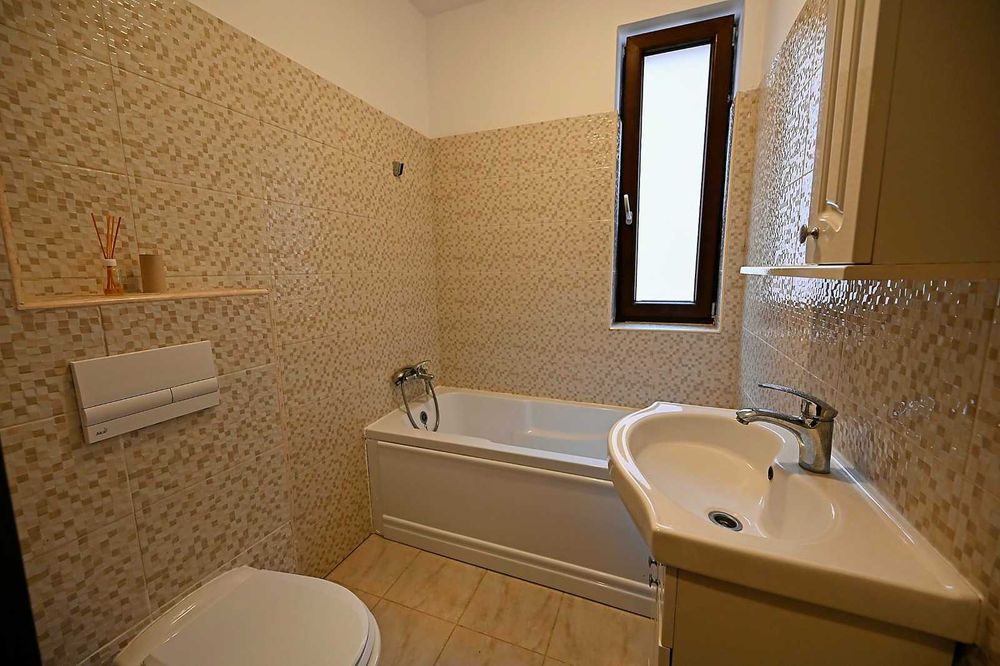 Proprietar închiriez apartament cu 2 camere