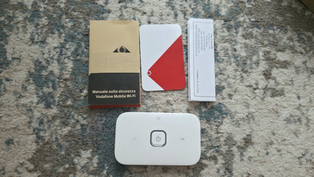 Vând router portabil Vodafone R218h