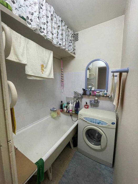 Продам 2х, ул.Бурова, 12