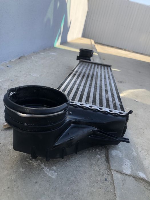 Intercooler bmw x5 e53 cu prinderi rapide