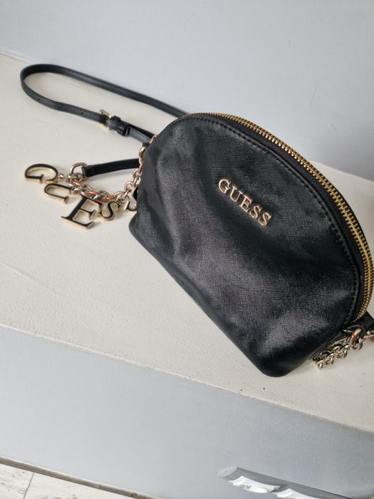 Дамска чанта Guess