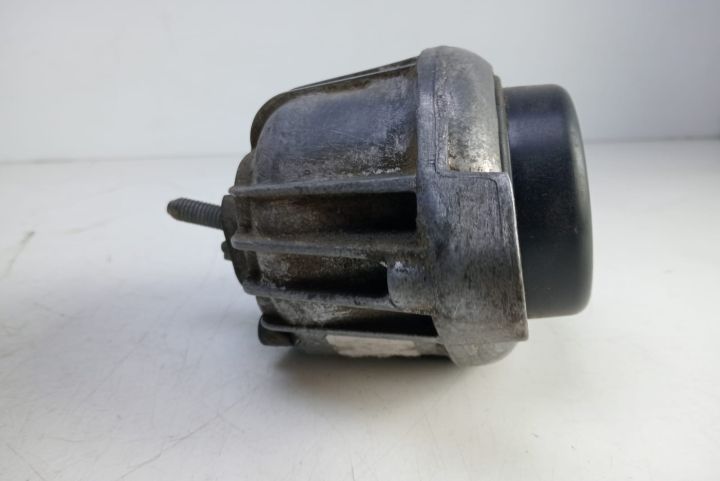 Tampon motor dreapta 13981112 BMW X3 E83 (facelift) seria