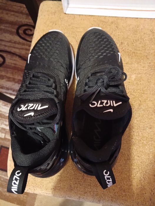 Nike Air Max 270