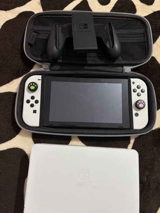 Nintendo Switch v2 modat full