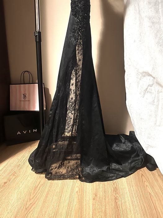 Официална рокля Стоян Радичев