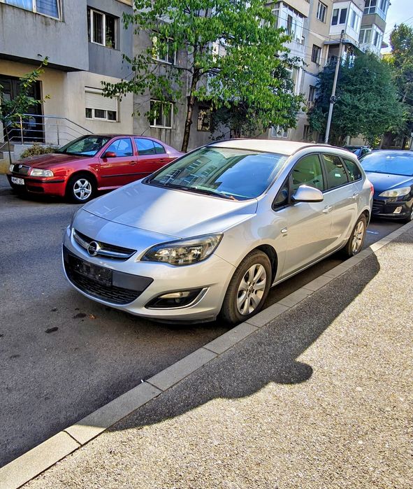 Opel Astra J  2014 Diesel înmatriculat