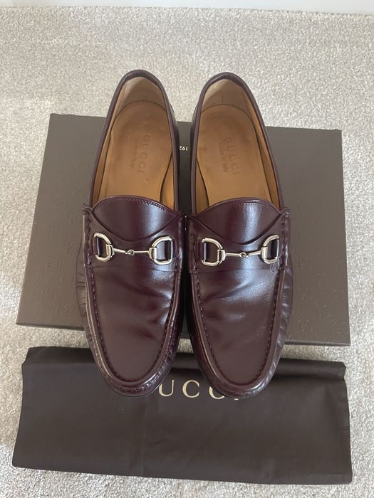 Pantofi Gucci marimea 8/41.
