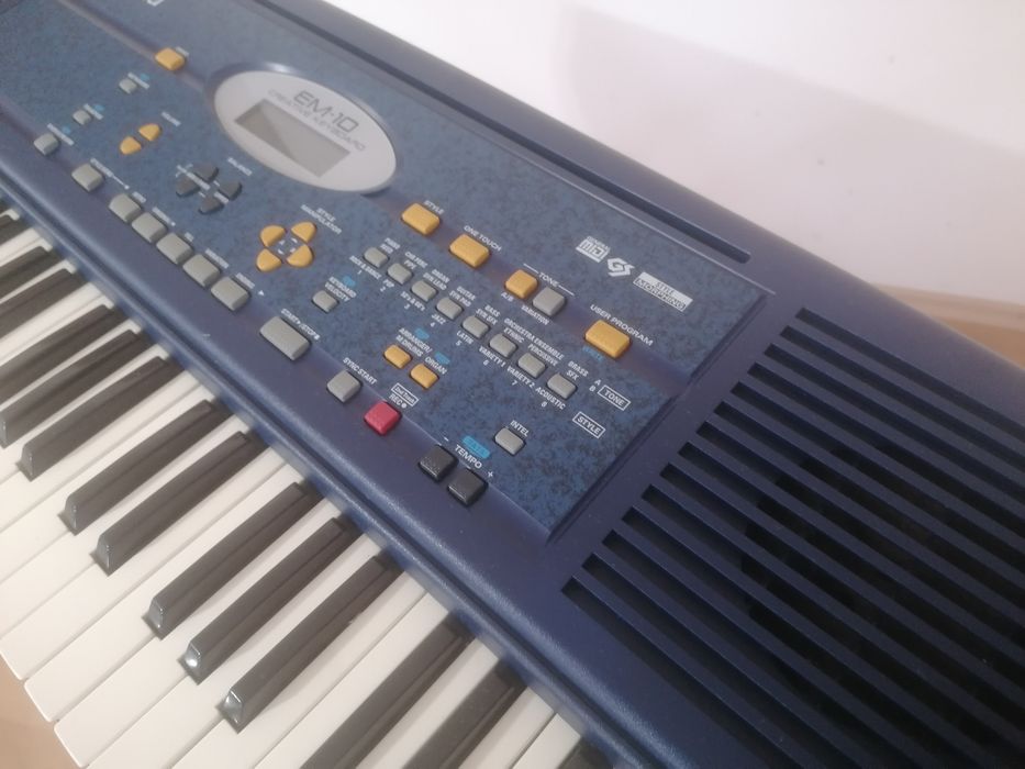 ROLAND EM-10 polifonic dinamic