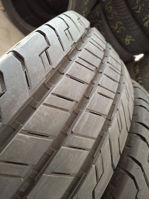 2 Anvelope de vară 215 70 r15C Continental