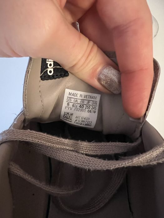 Дамски кецове ADIDAS