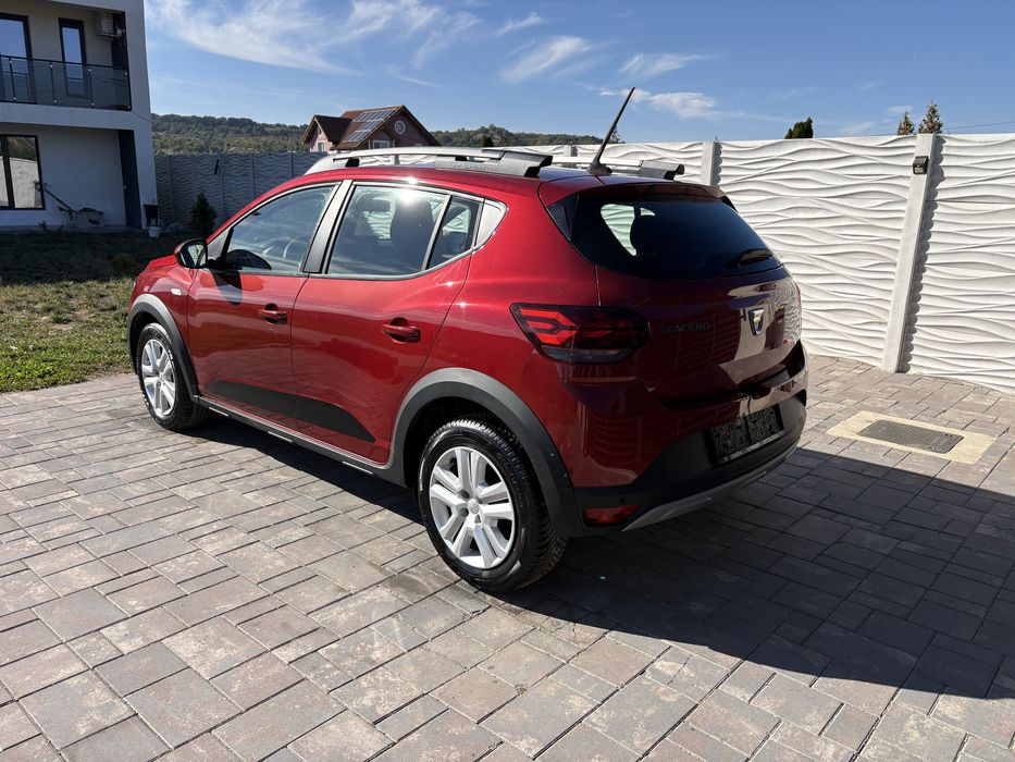 Dacia Sandero Stepway 2022 | 1.0 TCe 100 CP | Full Option | Navi | CarPlay | 6 Trepte
