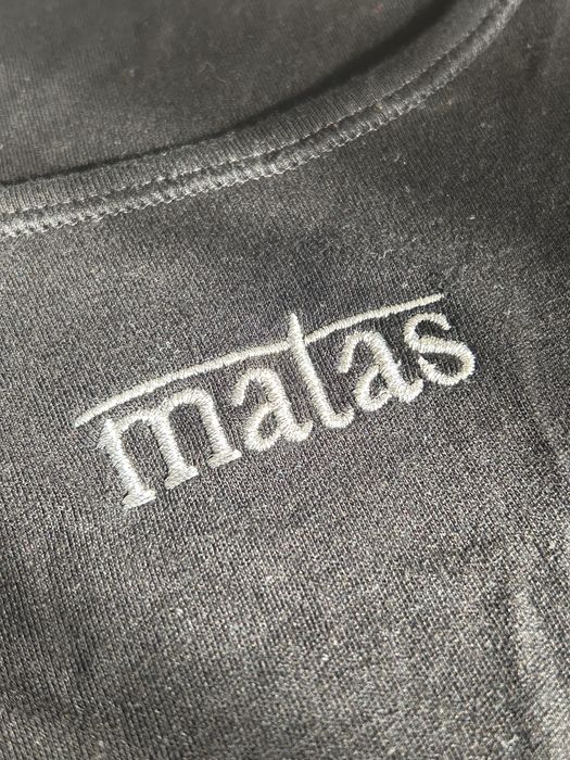 Продавам дамска тениска, размер S.