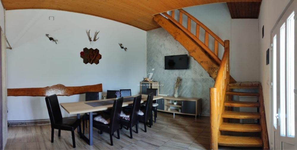 Cazare Moieciu de Jos, Casa Discret