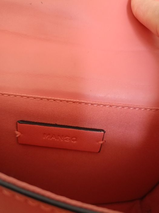 Сумочка mango через плечо