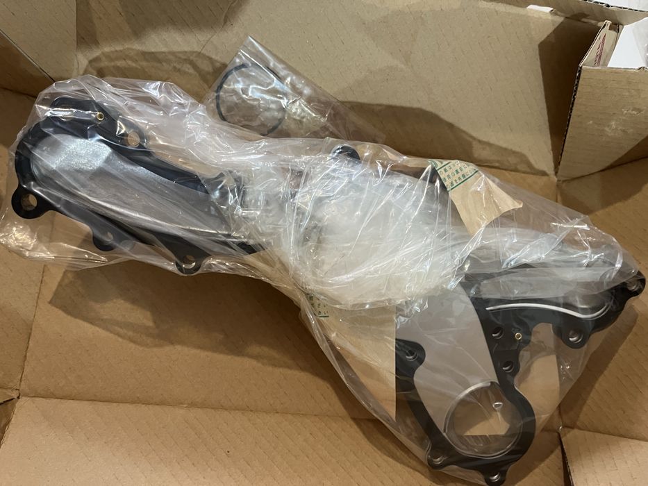 Помпа тойота, лексус, 3.5