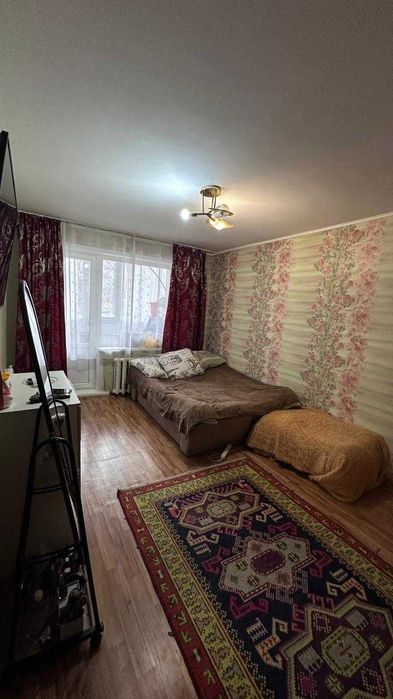 Продам 1 ком в центре