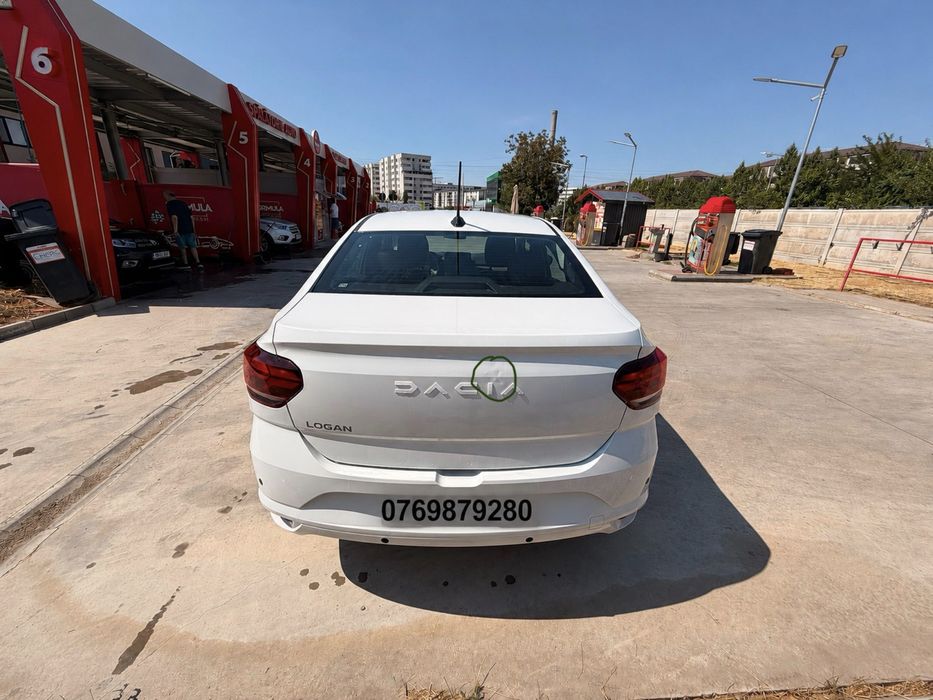 Dacia Logan – Decembrie 2024 | Benzină + GPL | 13.000 €