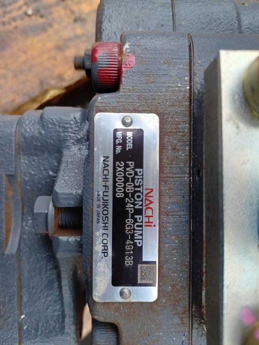 Pompa hidraulica miniexcavator Hitachi ZX25,ZX30 , PVD0B-24P-6G3-4913B