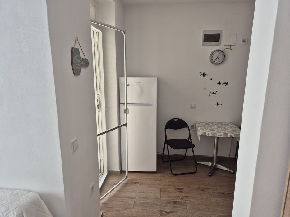 Garsoniera de închiriat