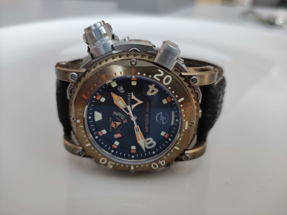 Титаниев моноблок и бронз - Visconti Abyssus - НОВ,