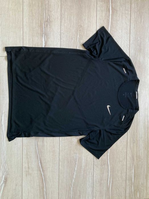 Найк Nike Running Dri Fit Rise 365 мъжка тениска размер S