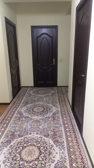 Продам свою новую Новостройку 3 комнатную квартиру  1 этаже д