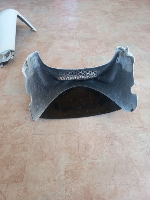 Suzuki M1800R Intruder M109R Boulevard брадичка