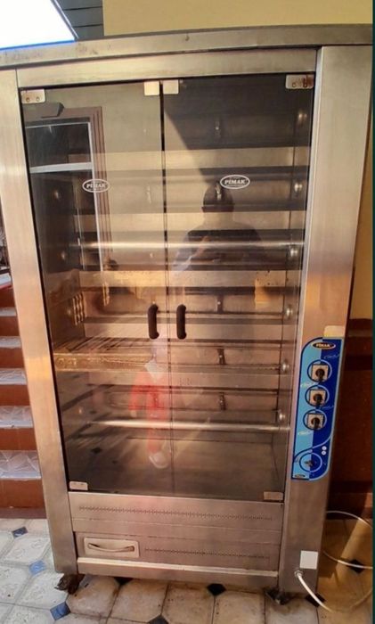 Grill aparat sotiladi. Holati yaxshi. B/u