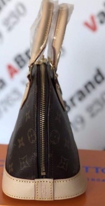 Geanta mini LV Alma,curea detasabila umăr, saculet, etichetă