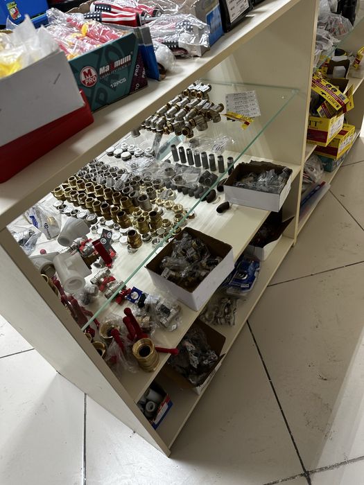 Витрина-полки